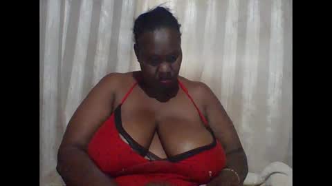 Snapshot of lovebigmelon chatting on 25, 2, 2025 Lynn online show from 25, 2, 2025