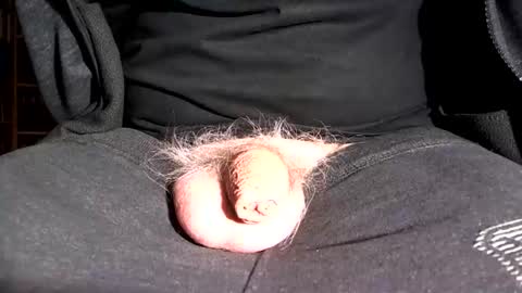 Snapshot of loveboys2025 chatting on 16, 11, 2025 loveboys2025 online show from 16, 11, 2025