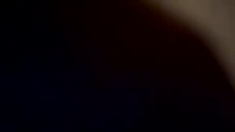 lovecurve_ online show from 4, 10, 2025