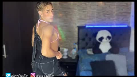 Snapshot of lovedavido04 chatting on 6, 7, 2026 Angel David online show from 6, 7, 2026
