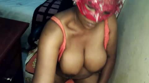 loveedee4 online show from 5, 3, 2026