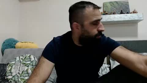 loveivat80 online show from 19, 12, 2024