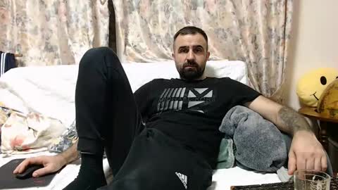 loveivat80 online show from 1, 2, 2025