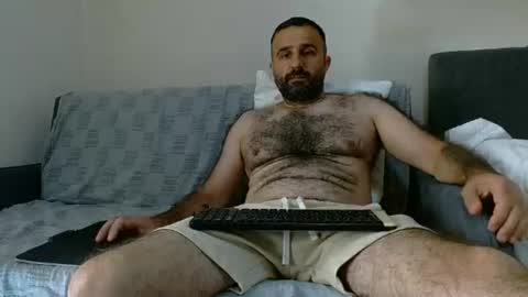 loveivat80 online show from 14, 6, 2026