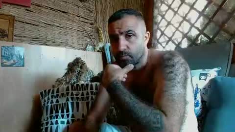 loveivat80 online show from 2, 7, 2026
