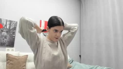 Snapshot of lovely__audrey chatting on 2, 12, 2025 lovely__audrey online show from 2, 12, 2025