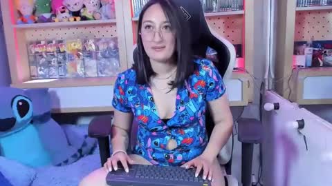 Snapshot of lovely_chloe19 chatting on 17, 1, 2025 Chloe online show from 17, 1, 2025