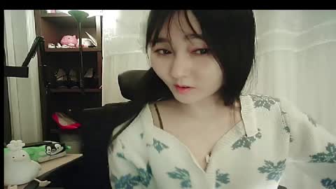 DANA KIM online show from 23, 11, 2025