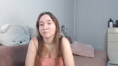 Lovely Hayley online show from 19, 10, 2025