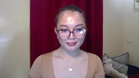 Snapshot of lovely_laura09 chatting on 30, 12, 2024 Lovely Laura online show from 30, 12, 2024