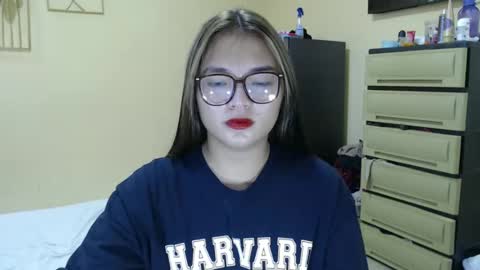 Snapshot of lovely_laura09 chatting on 6, 1, 2025 Lovely Laura online show from 6, 1, 2025