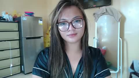 Snapshot of lovely_laura09 chatting on 17, 1, 2025 Lovely Laura online show from 17, 1, 2025
