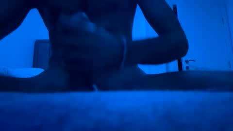 lovely_lollypop online show from 27, 9, 2025