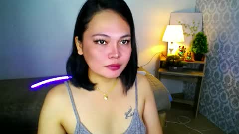 lovely_mara69x online show from 14, 10, 2025