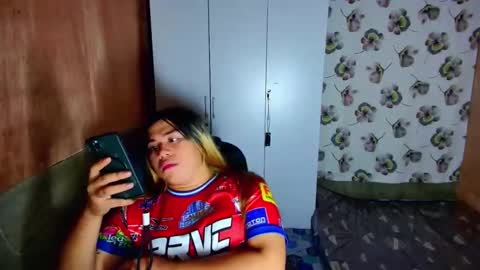 Snapshot of lovely_ricaxxx chatting on 15, 10, 2025 lovely_ricaxxx online show from 15, 10, 2025