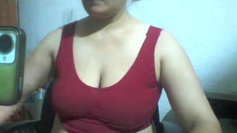 Snapshot of lovely_sweet_girl chatting on 30, 7, 2026 katrina follow me guys online show from 30, 7, 2026