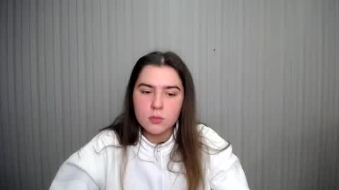 Snapshot of lovelyangel_xx chatting on 4, 12, 2024 lovelyangel_xx online show from 4, 12, 2024