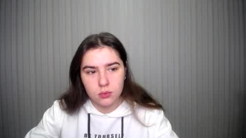 Snapshot of lovelyangel_xx chatting on 25, 12, 2024 lovelyangel_xx online show from 25, 12, 2024