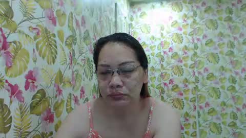 Snapshot of lovelyasiancutie chatting on 16, 10, 2025 lovelyasiancutie online show from 16, 10, 2025