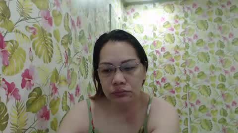 Snapshot of lovelyasiancutie chatting on 9, 11, 2025 lovelyasiancutie online show from 9, 11, 2025