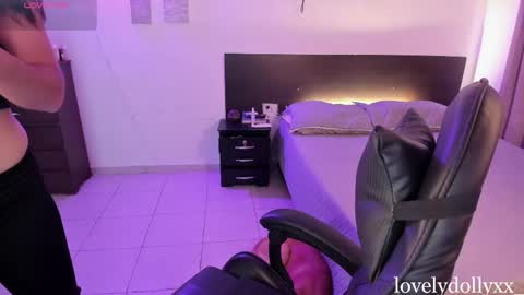 lovely   online show from 14, 5, 2026