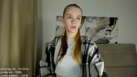 lovelygracee online show from 19, 9, 2025