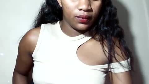 Snapshot of lovelylarra chatting on 17, 7, 2026 lovelylarra online show from 17, 7, 2026