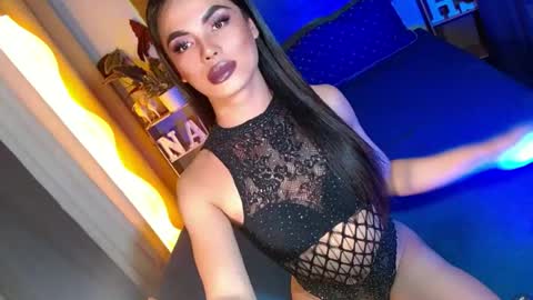 Snapshot of lovelymiss_shyna11 chatting on 25, 6, 2026 lovelymiss_shyna11 online show from 25, 6, 2026