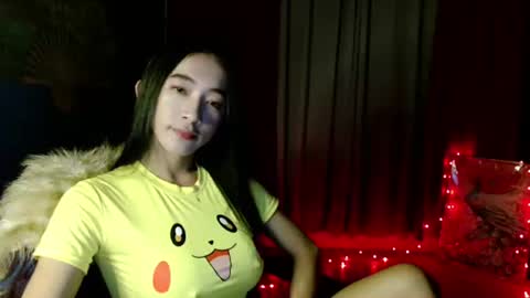 lovelypetite143 online show from 10, 2, 2026