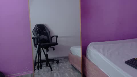 L O V E  online show from 18, 3, 2026