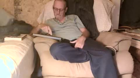 just here to have fun and cum online show from 26, 11, 2025