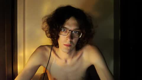 Snapshot of lovesomecookies chatting on 27, 5, 2026 LovesomeCookie online show from 27, 5, 2026