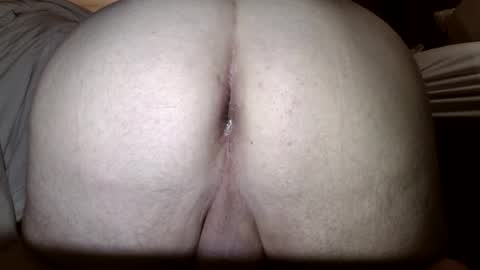 Snapshot of lovesurass2 chatting on 5, 1, 2026 lovesurass2 online show from 5, 1, 2026