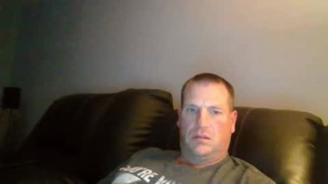 lovetocum37 online show from 17, 11, 2025