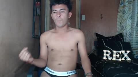 Snapshot of lovetosuckxox chatting on 2, 3, 2026 lovetosuckxox online show from 2, 3, 2026