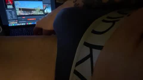 Snapshot of loveweed22 chatting on 22, 2, 2026 loveweed22 online show from 22, 2, 2026