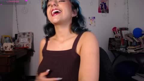 Snapshot of loving_alma chatting on 2, 3, 2026 loving_alma online show from 2, 3, 2026