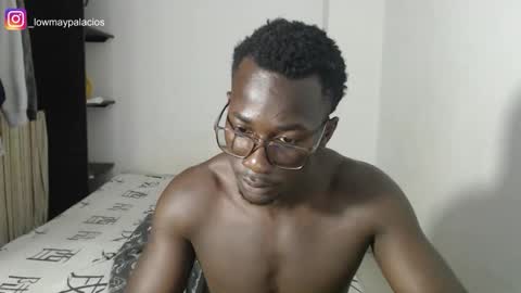 Snapshot of lowmay_palacios chatting on 3, 2, 2026 Lowmay palacios online show from 3, 2, 2026