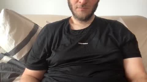 Snapshot of lt4 chatting on 23, 12, 2024 lt4 online show from 23, 12, 2024