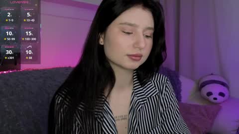 Lua online show from 6, 4, 2026