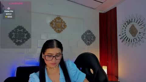 Luana online show from 25, 2, 2025