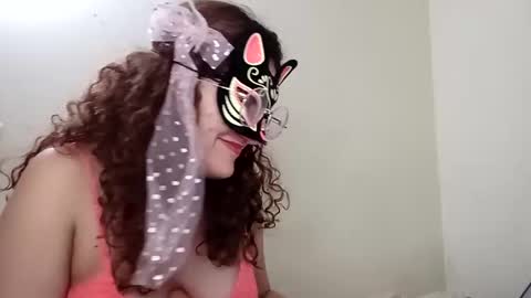 Snapshot of luanapowerful chatting on 12, 2, 2025 luanapowerful online show from 12, 2, 2025