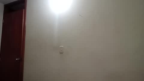 Snapshot of luanapowerful chatting on 22, 2, 2025 luanapowerful online show from 22, 2, 2025