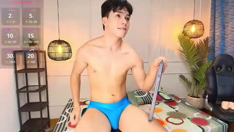 lUAN online show from 12, 11, 2025