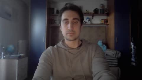 Snapshot of luca_f4 chatting on 29, 10, 2025 Luca online show from 29, 10, 2025