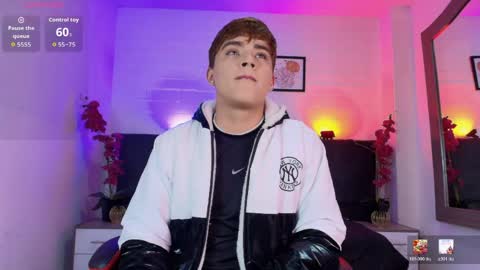Snapshot of lucas_lovee chatting on 17, 5, 2026 Lucas lovee online show from 17, 5, 2026