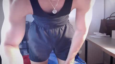 LucasKodak online show from 8, 4, 2026