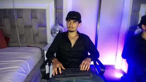 Snapshot of lucasthomson_ chatting on 23, 6, 2026 lucasthomson_ online show from 23, 6, 2026