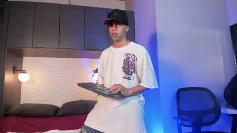 Snapshot of lucca_moreti chatting on 13, 7, 2026 Lucca Moreti online show from 13, 7, 2026