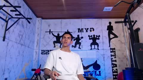 Snapshot of lucca_moreti chatting on 14, 7, 2026 Lucca Moreti online show from 14, 7, 2026
